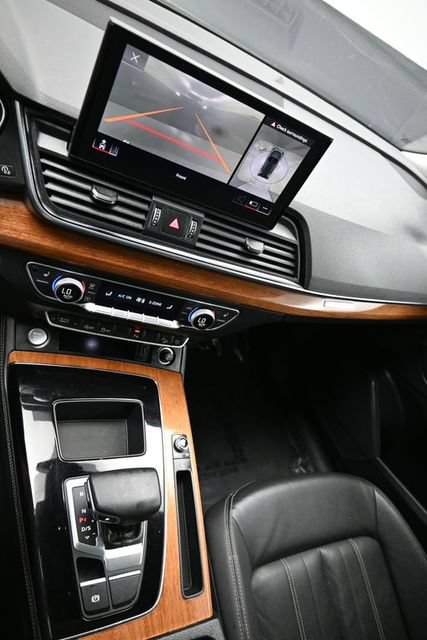 Used 2021 Audi Q5 2.0T Premium Plus AWD/4WD image 18