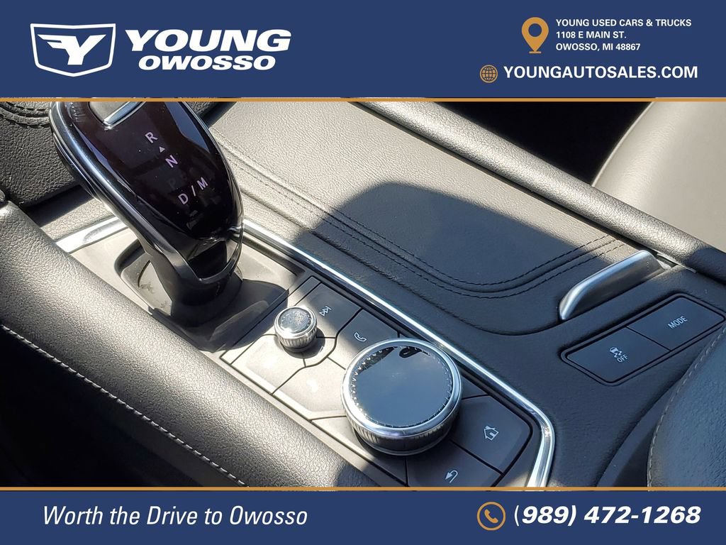 Certified 2025 Cadillac XT6 Luxury AWD/4WD image 19