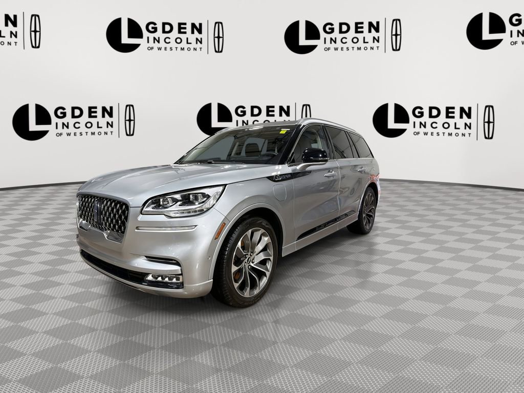 Used 2021 Lincoln Aviator Grand Touring w/ Equipment Group 302A AWD/4WD image 4