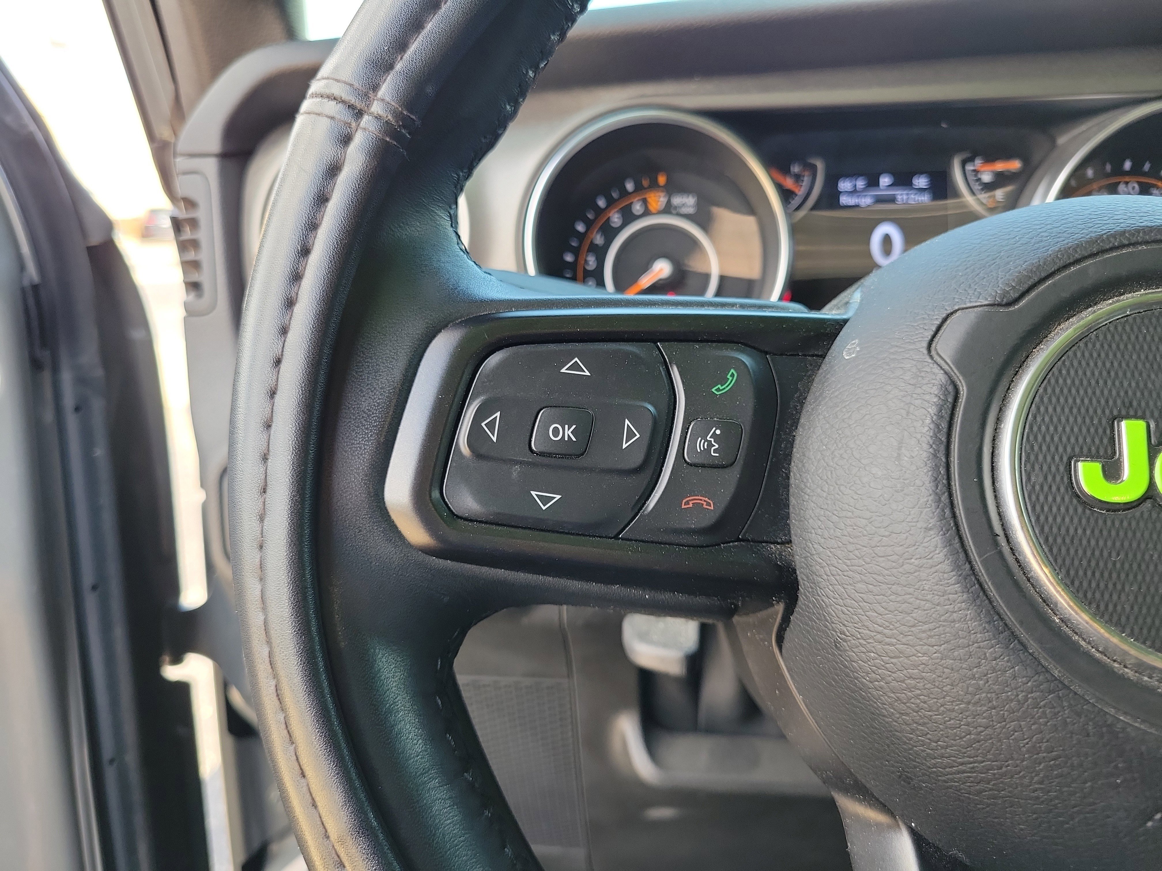 Used 2019 Jeep Wrangler Sport image 19