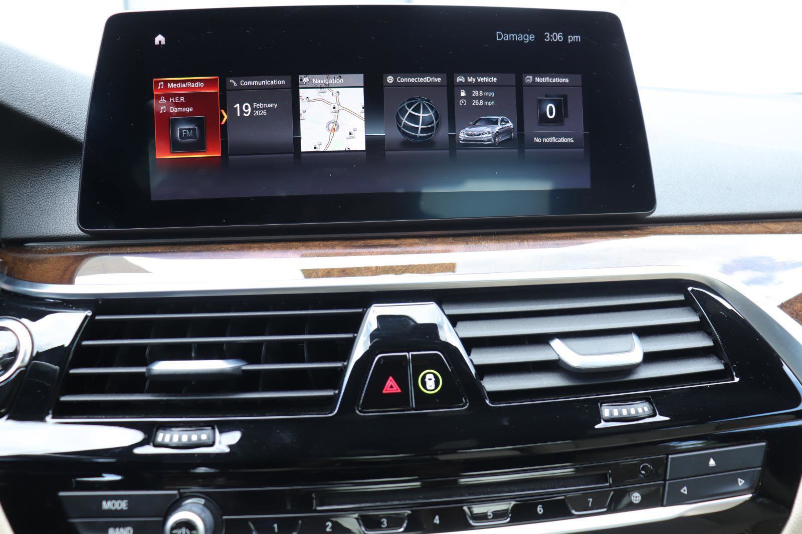 Used 2019 BMW 530i w/ Convenience Package image 29