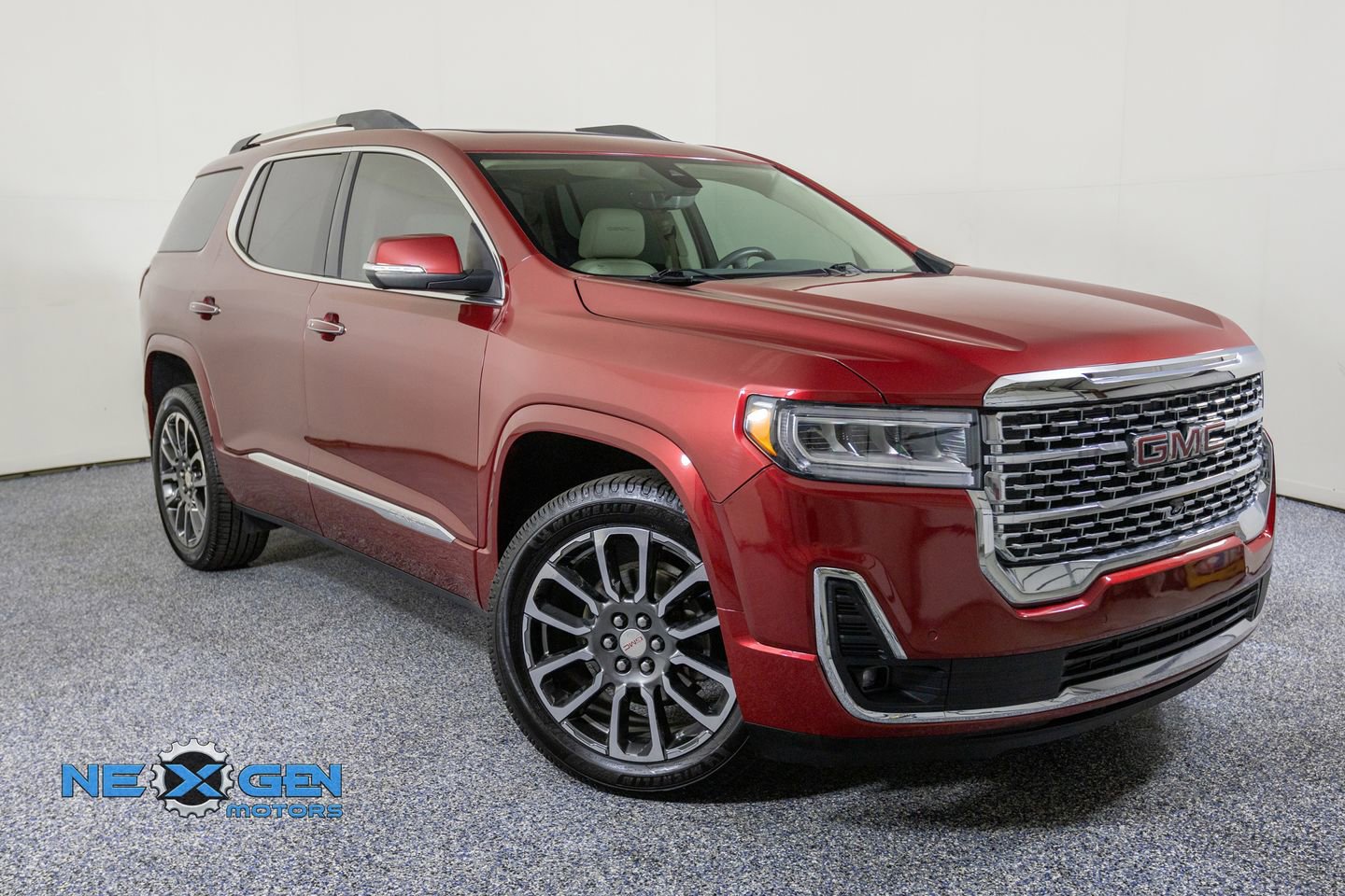 Used 2020 GMC Acadia Denali w/ Trailering Package AWD/4WD image 1
