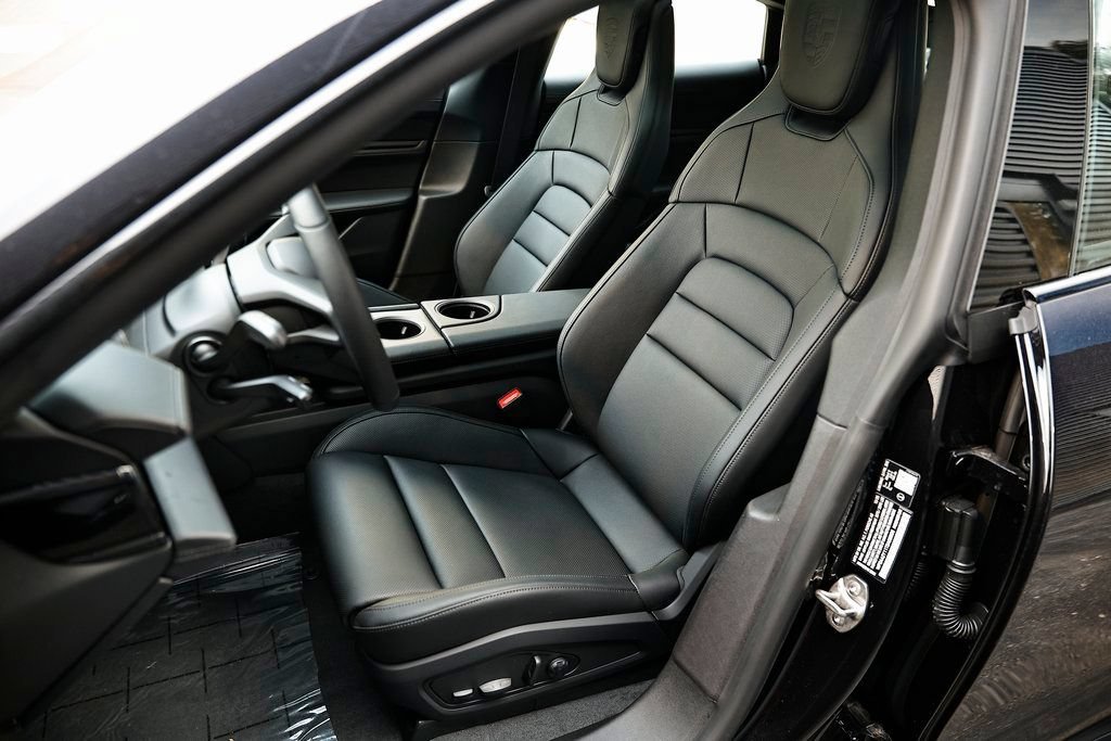 New 2026 Porsche Taycan AWD/4WD image 5