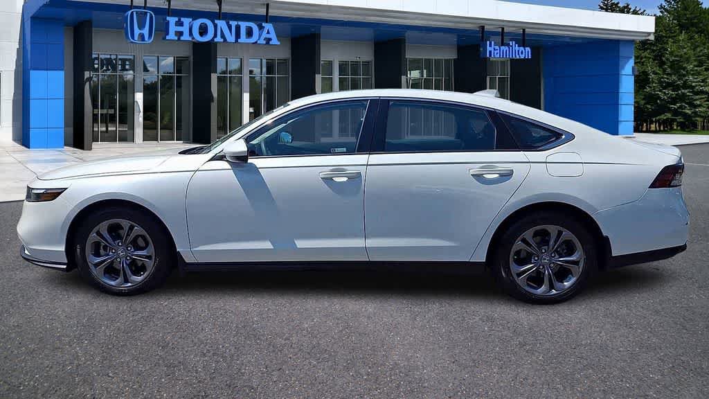 Certified 2024 Honda Accord EX image 5