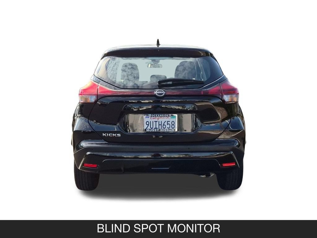 Used 2025 Nissan Kicks Play S FWD image 8