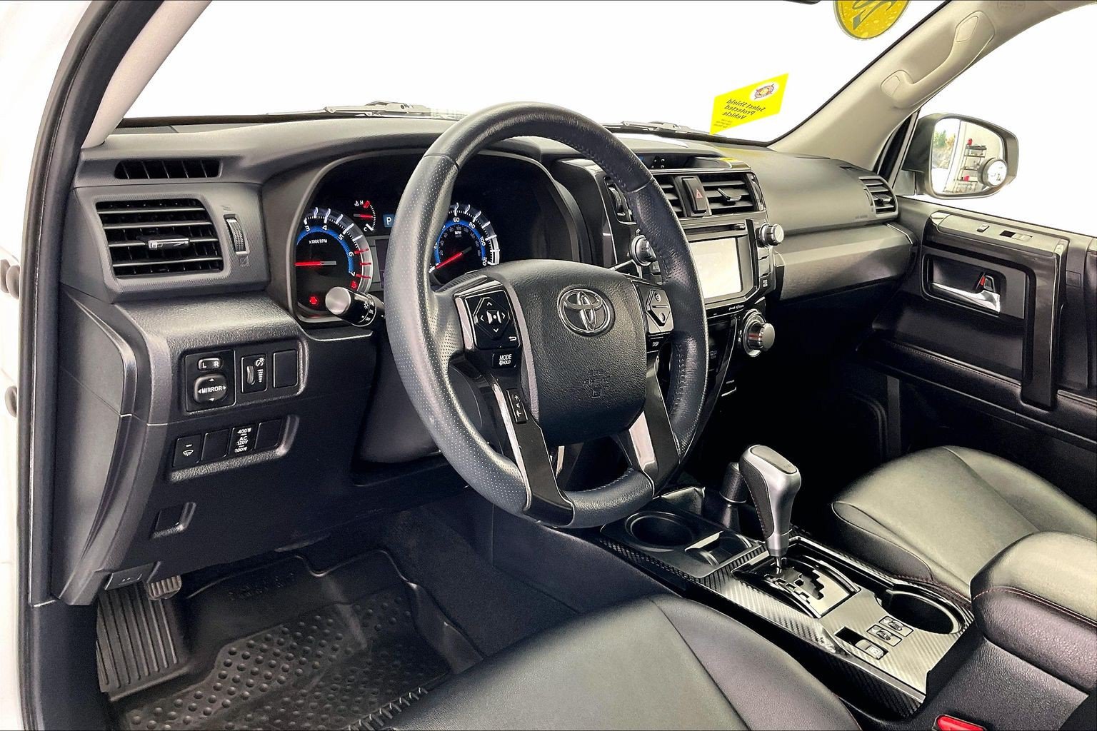 Used 2017 Toyota 4Runner TRD Off-Road Premium AWD/4WD image 14