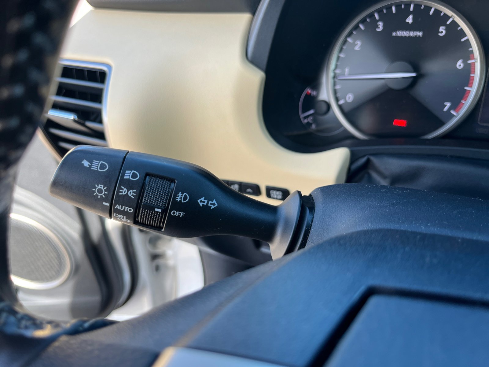 Used 2016 Lexus NX 200t FWD image 12