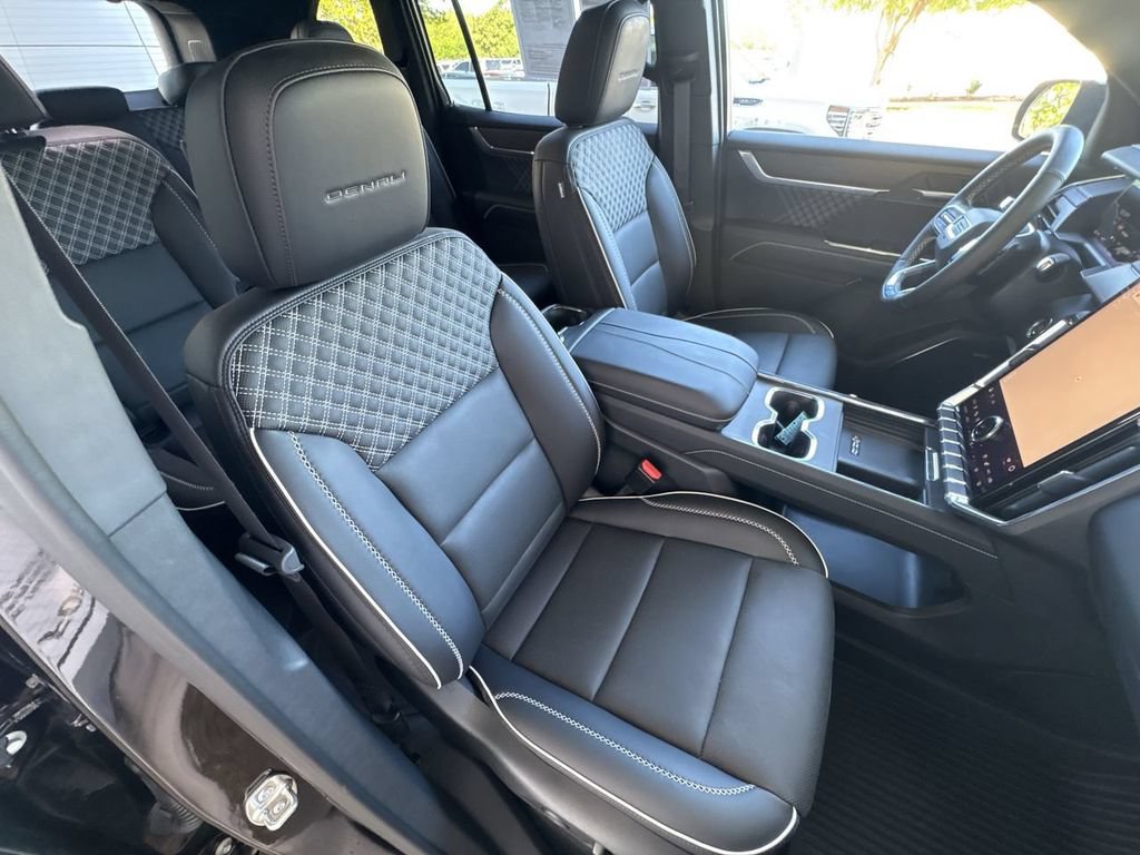 Certified 2024 GMC Acadia Denali w/ LPO, Floor Liner Package AWD/4WD image 28