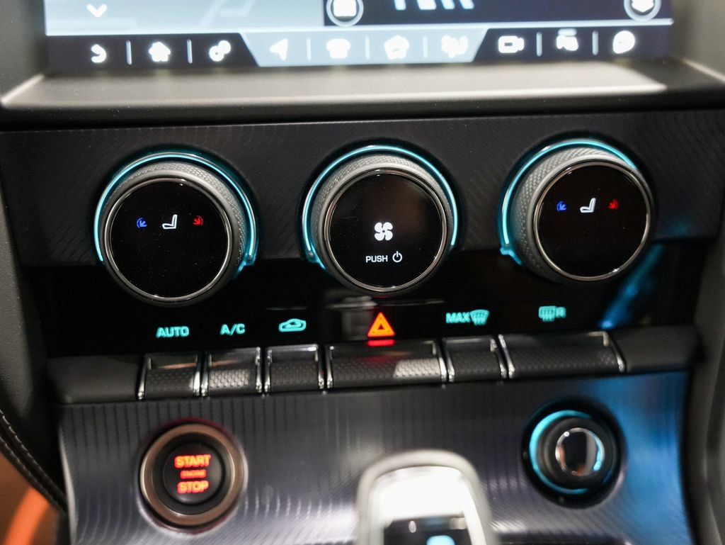 Used 2024 Jaguar F-TYPE R-Dynamic RWD image 20