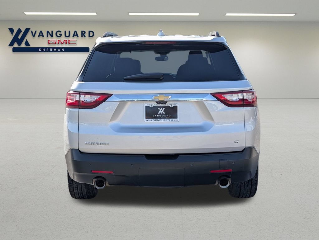 Used 2021 Chevrolet Traverse LT w/ LT Premium Package FWD image 6