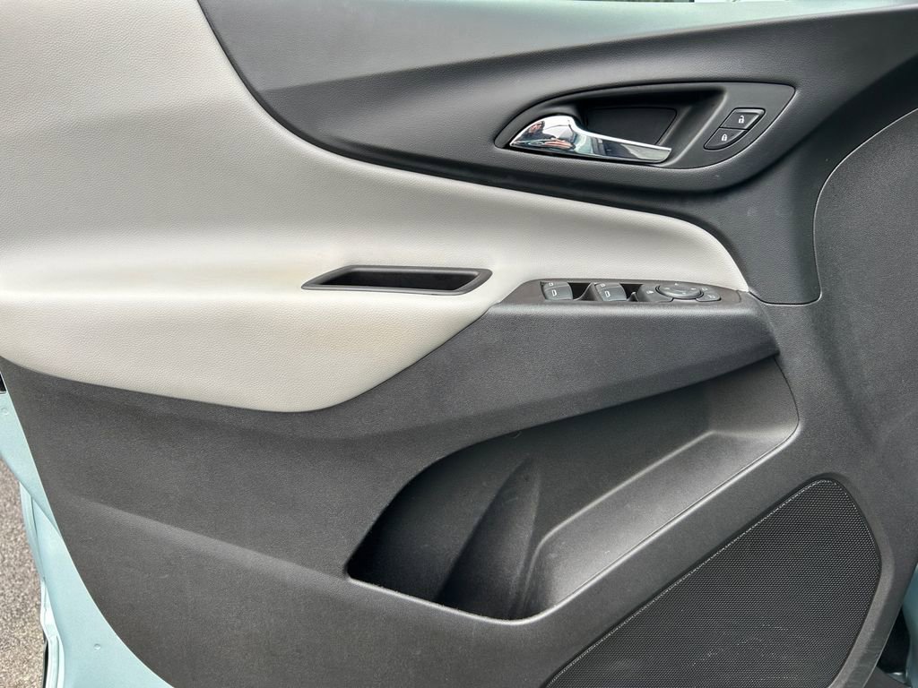 Used 2022 Chevrolet Equinox LT FWD image 20