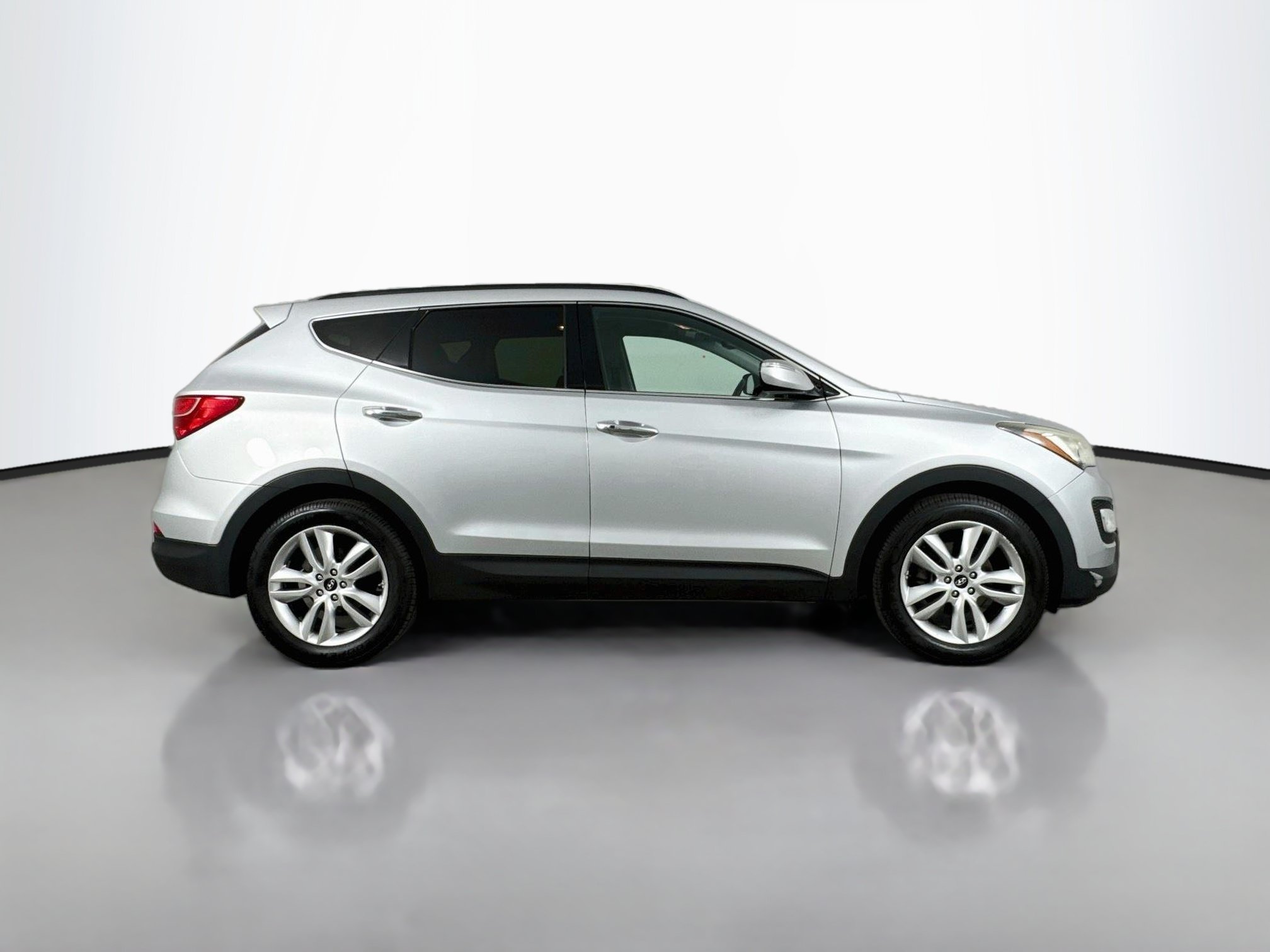 Used 2016 Hyundai Santa Fe Sport 2.0T w/ Option Group 05 AWD/4WD image 8
