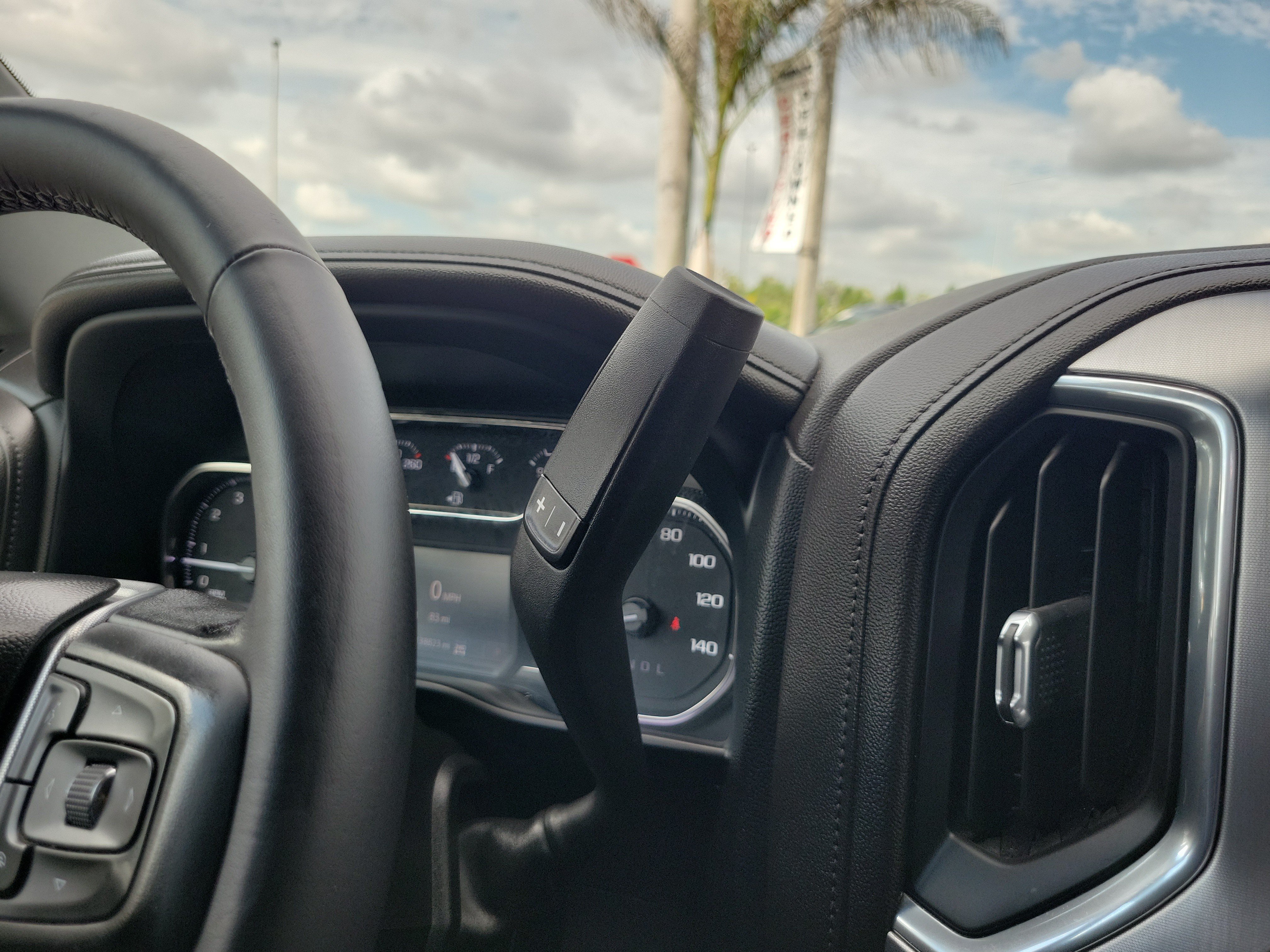 Used 2022 GMC Sierra 2500 SLE w/ SLE Convenience Package AWD/4WD image 19