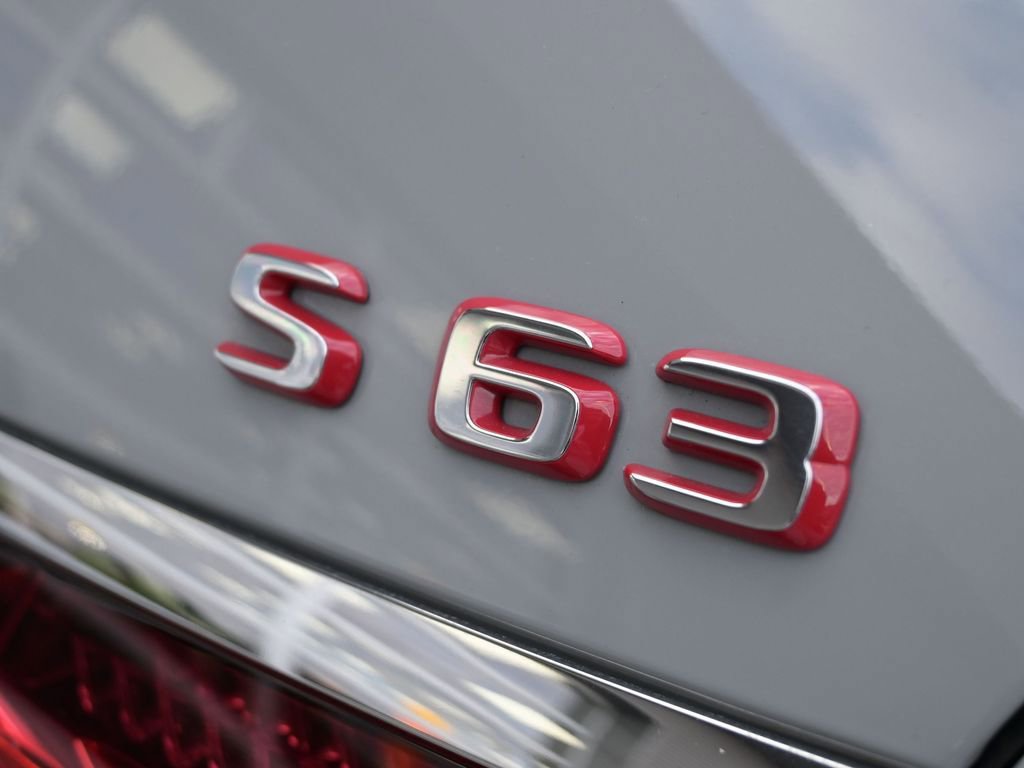 Used 2024 Mercedes-Benz S 63 AMG S w/ Rear Seat Package image 19