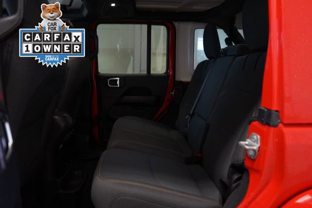 Used 2025 Jeep Wrangler Unlimited Sahara w/ Safety Group AWD/4WD image 29