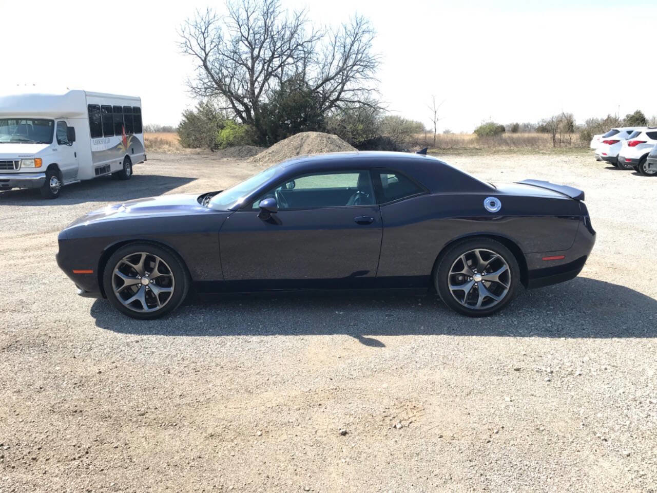 Used 2015 Dodge Challenger SXT Plus w/ Driver Convenience Group image 2
