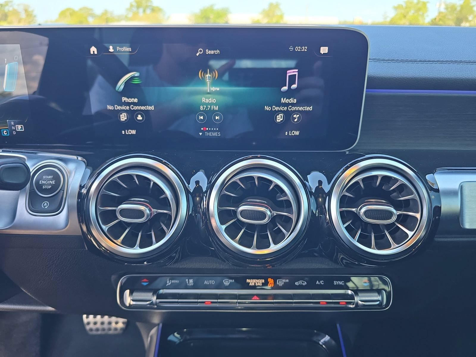 Used 2021 Mercedes-Benz GLB 35 AMG 4MATIC image 17