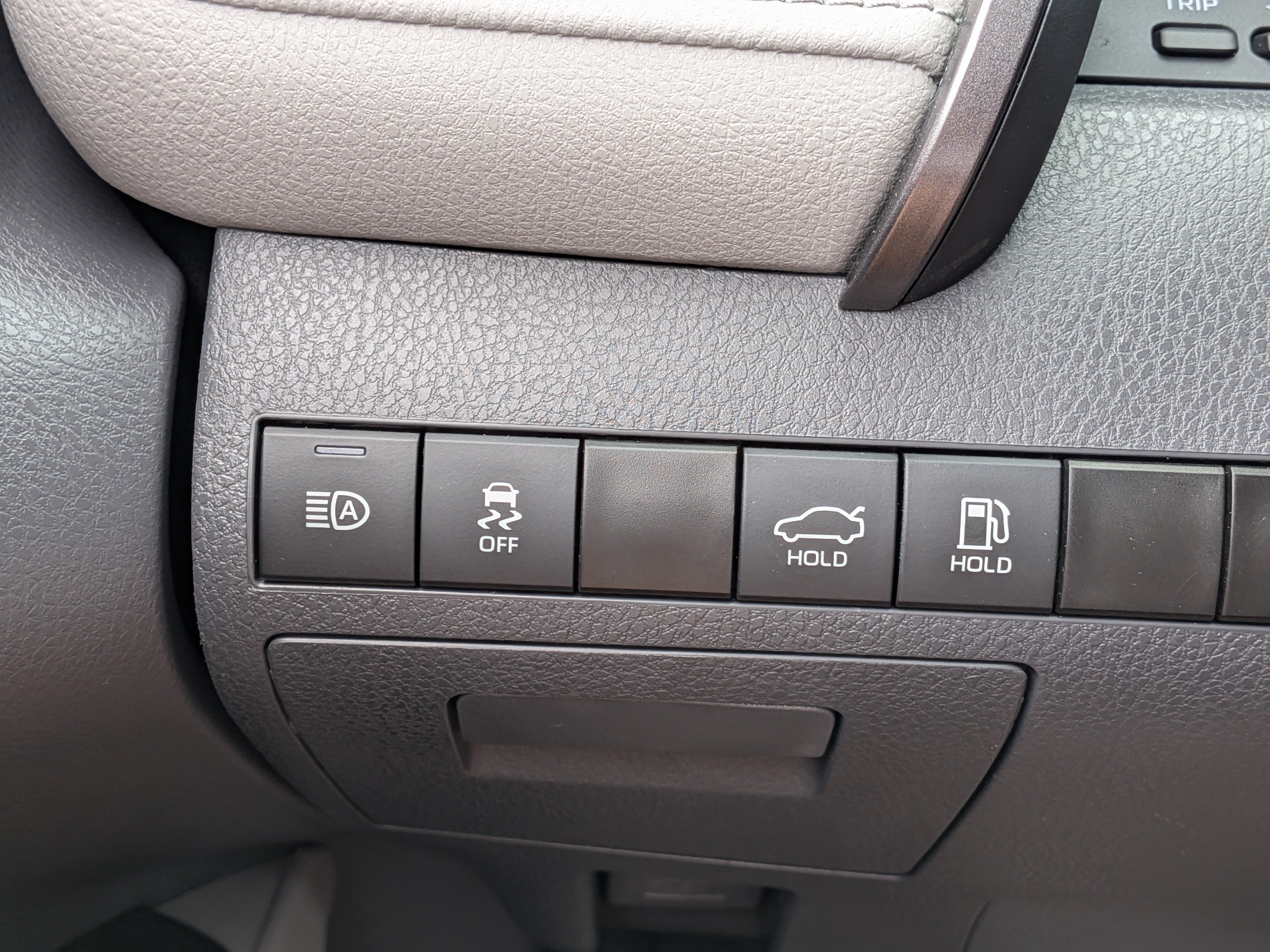 Used 2024 Toyota Camry LE FWD image 21