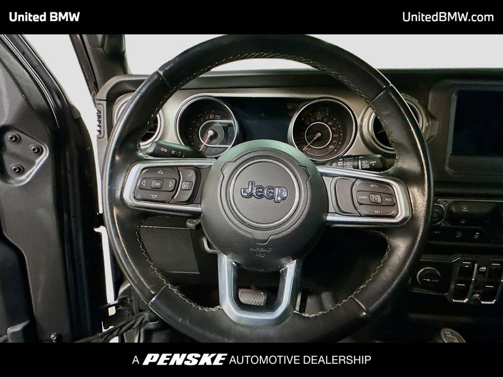 Used 2019 Jeep Wrangler Unlimited Sahara image 6