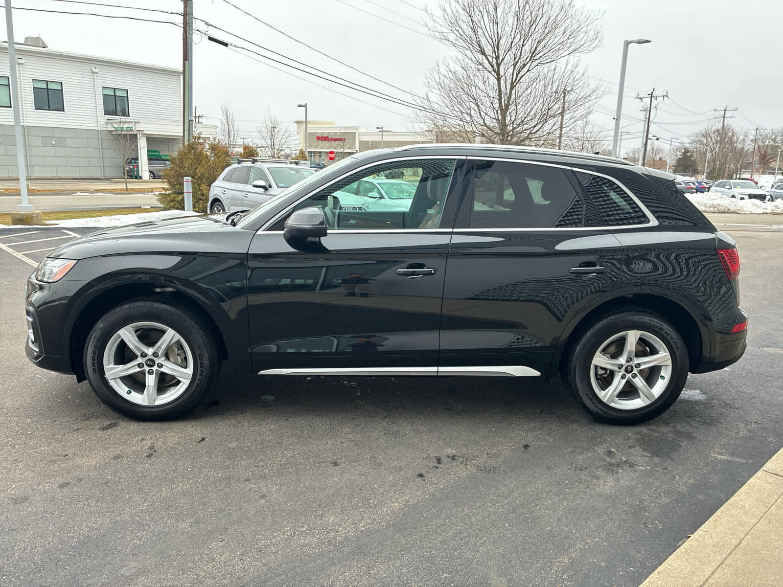 Used 2023 Audi Q5 2.0T Premium w/ Convenience Package image 5