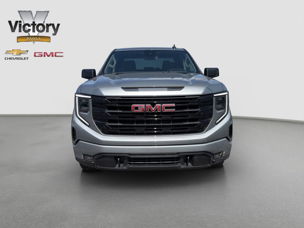 Used 2025 GMC Sierra 1500 Elevation AWD/4WD image 2