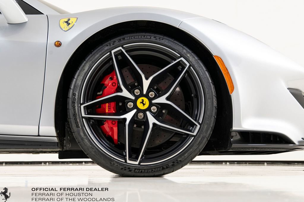 Used 2019 Ferrari 488 Pista Spider image 24