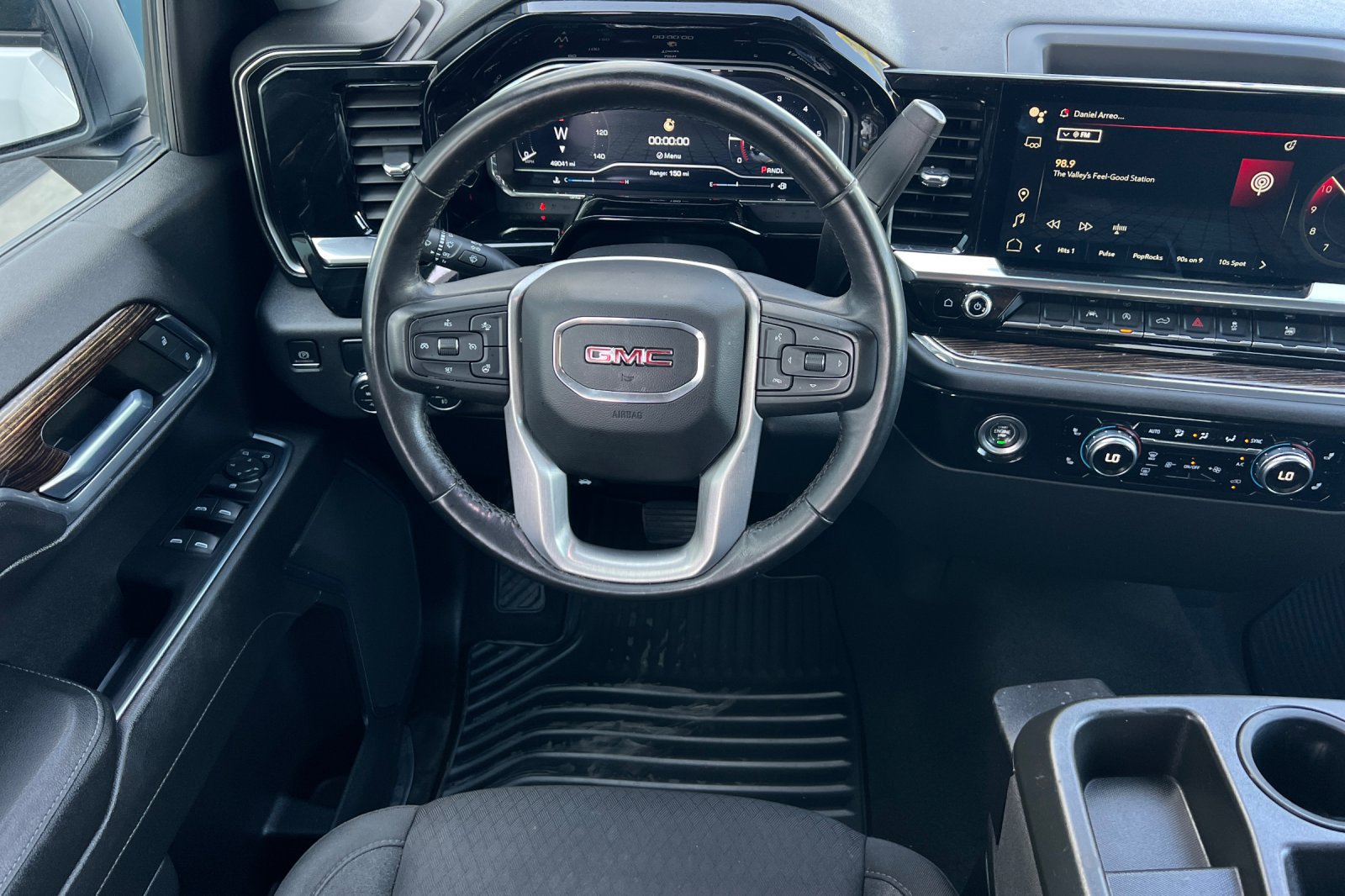 Used 2022 GMC Sierra 1500 Elevation RWD image 19