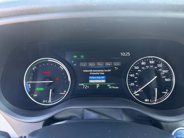 Used 2023 Toyota Sienna Limited image 24