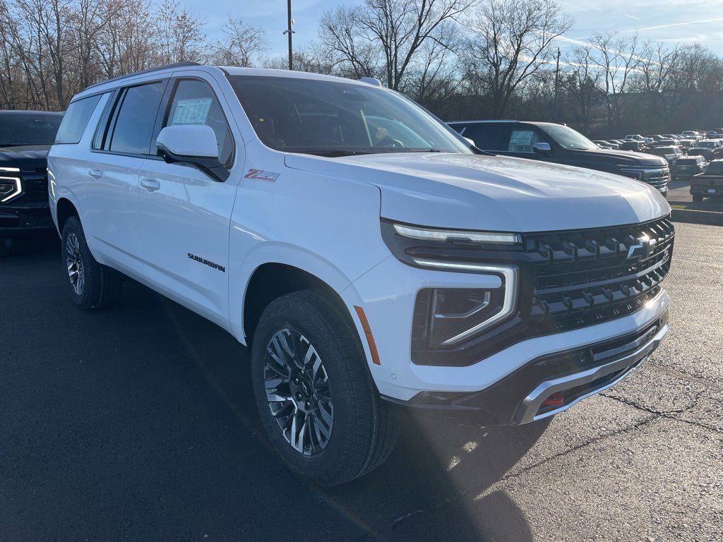 New 2026 Chevrolet Suburban Z71 w/ Comfort Package image 3