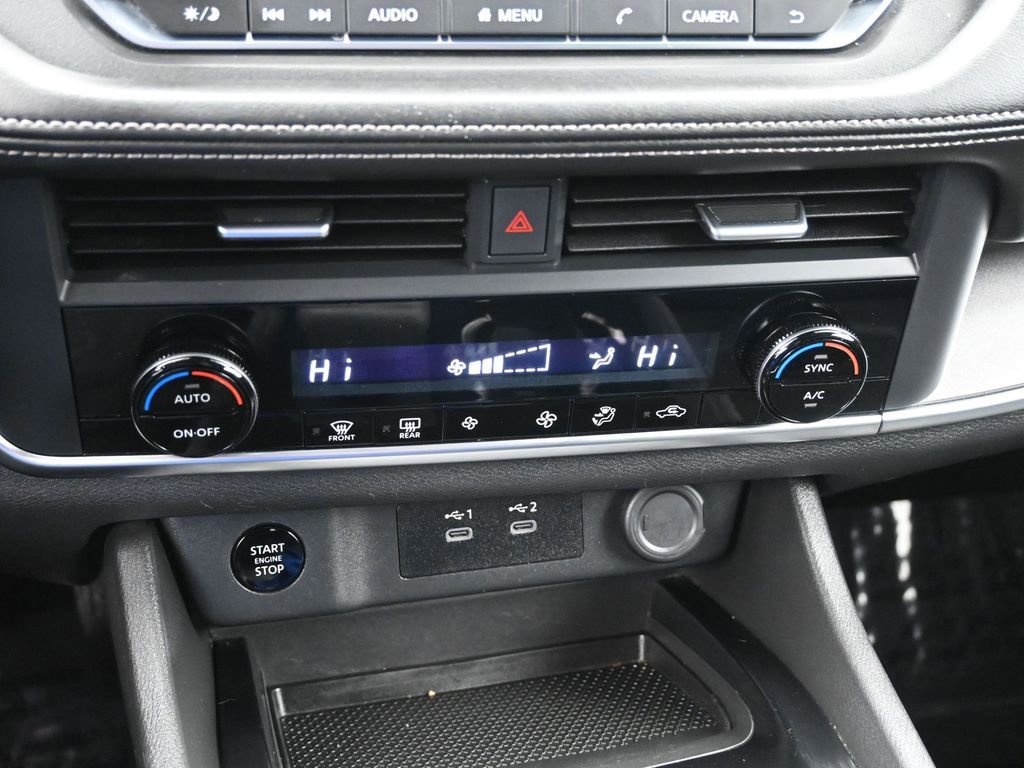 Used 2024 Nissan Rogue SV image 20