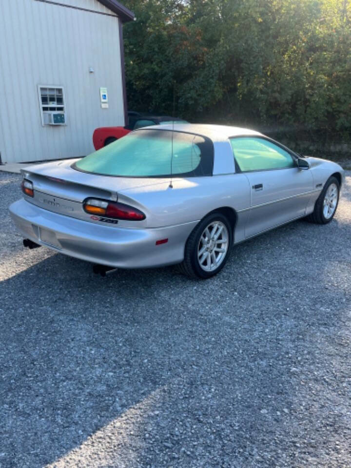 Used 1997 Chevrolet Camaro Z28 w/ Preferred Equipment Group 2 RWD image 8