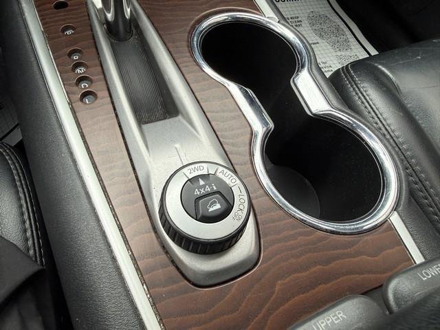 Used 2018 Nissan Pathfinder Platinum w/ Cargo Package image 10