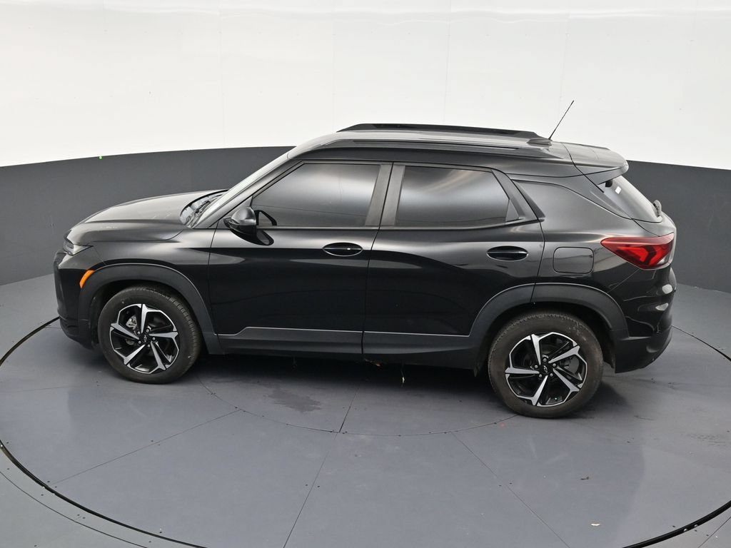 Used 2022 Chevrolet TrailBlazer RS w/ Sun and Liftgate Package FWD image 10