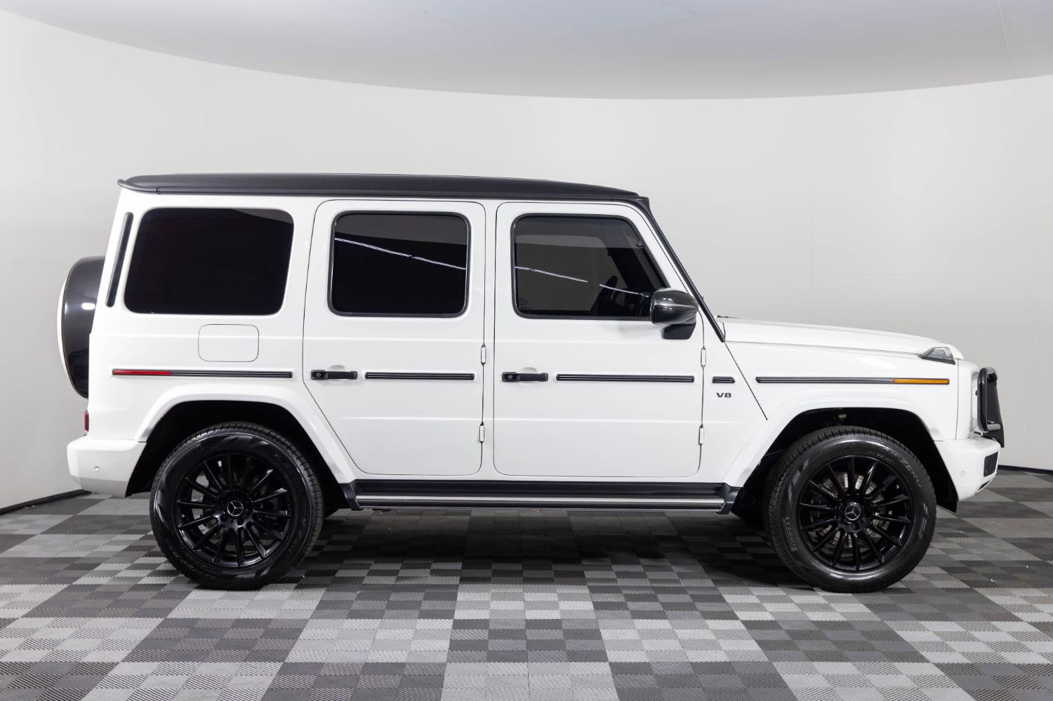 Used 2023 Mercedes-Benz G 550 image 9