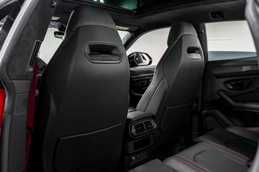 Used 2023 Lamborghini Urus S image 30