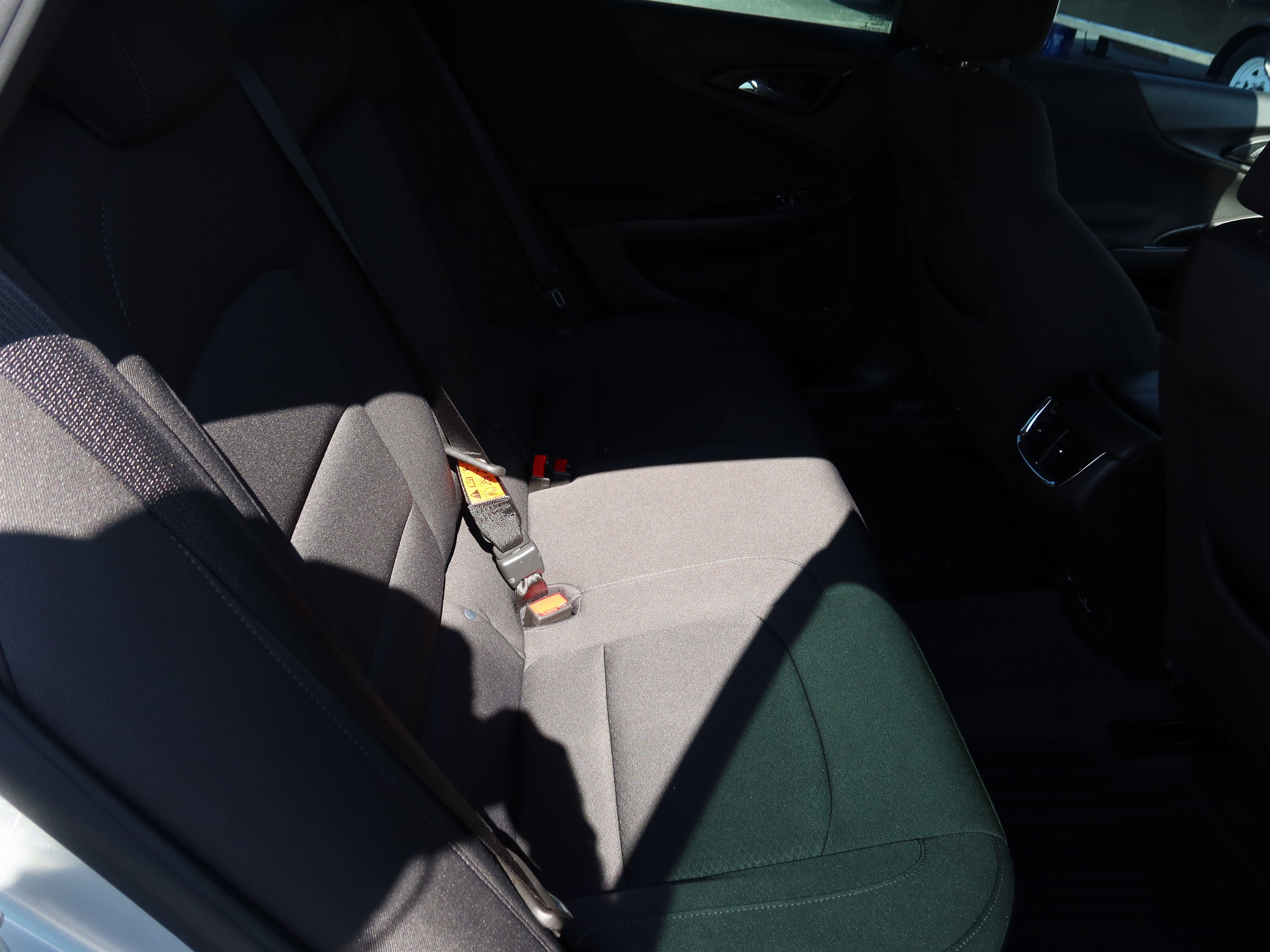 Used 2018 Chevrolet Malibu LT FWD image 12