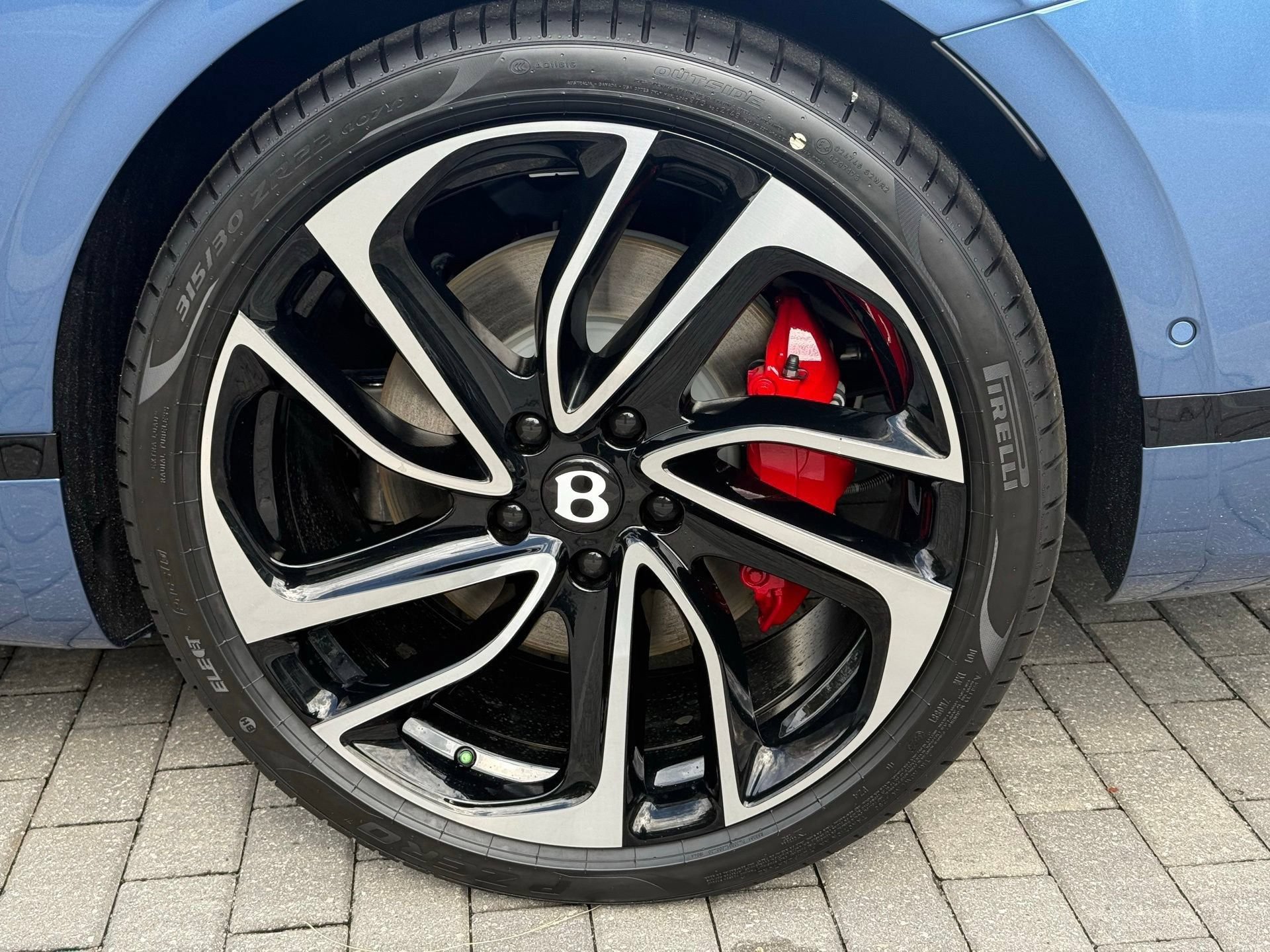 New 2026 Bentley Continental GTC AWD/4WD image 39