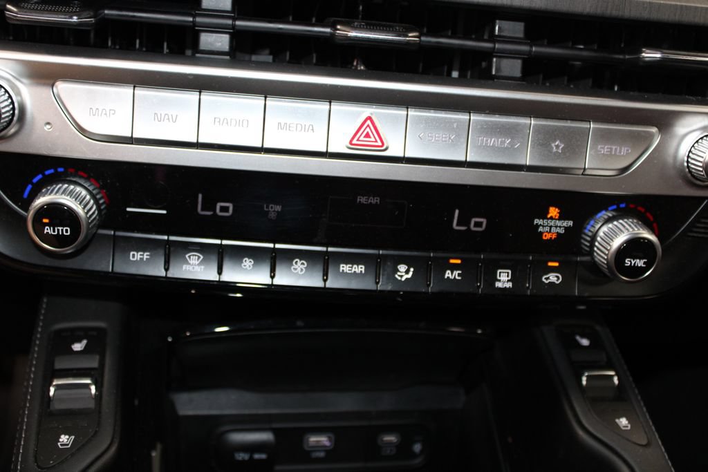 Used 2024 Kia Telluride EX FWD image 31