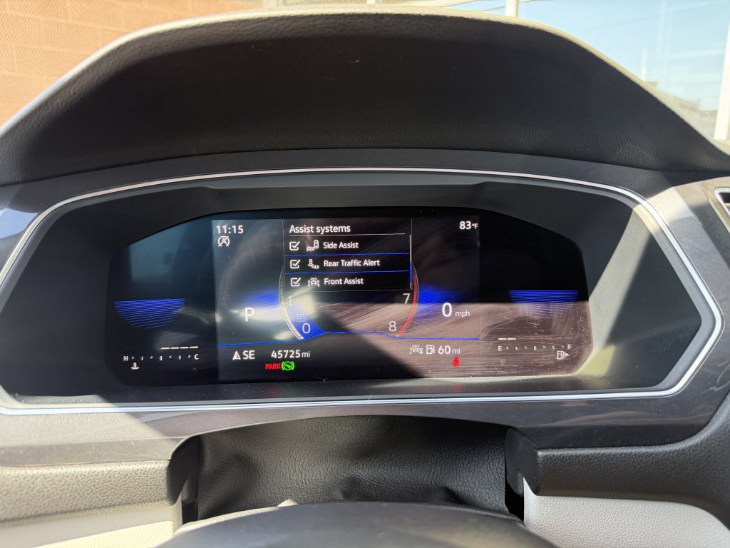 Used 2022 Volkswagen Tiguan SE FWD image 19