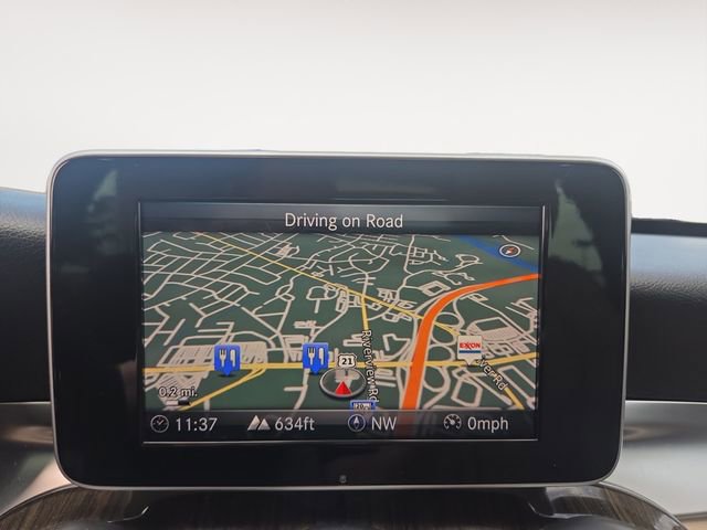 Used 2018 Mercedes-Benz C 300 4MATIC Sedan w/ Premium Package image 24