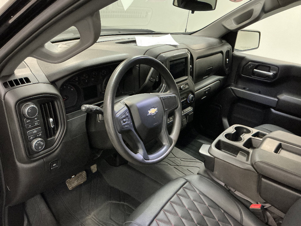 Used 2024 Chevrolet Silverado 1500 Custom image 12