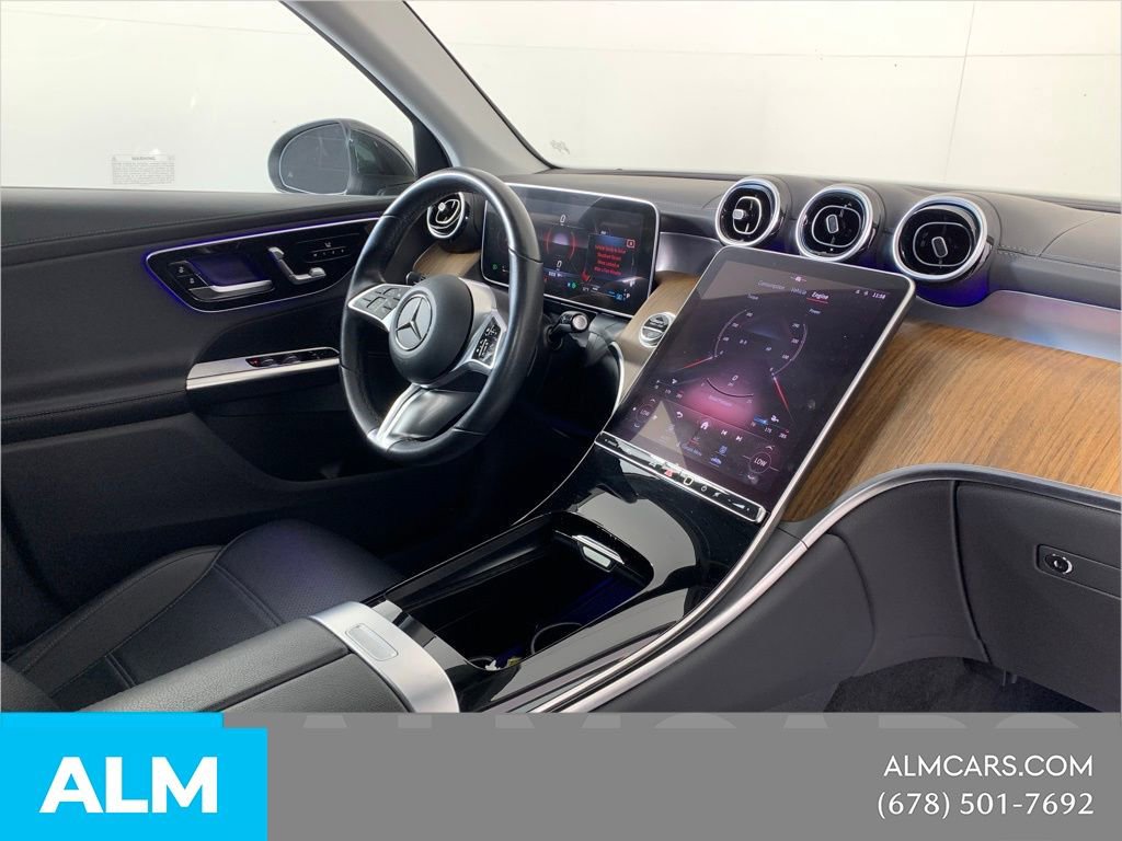 Used 2023 Mercedes-Benz GLC 300 image 37