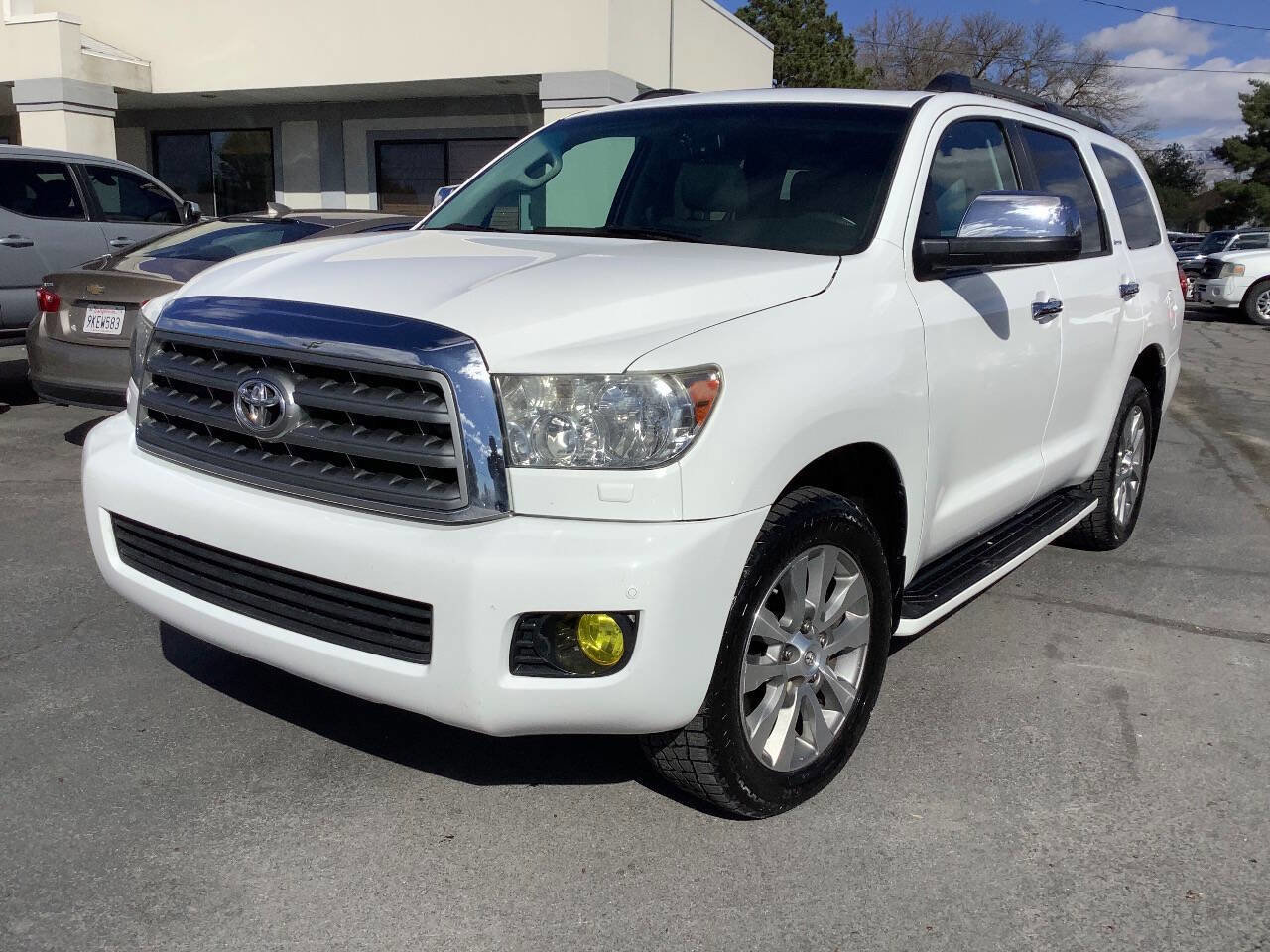 Used 2015 Toyota Sequoia Limited AWD/4WD image 4