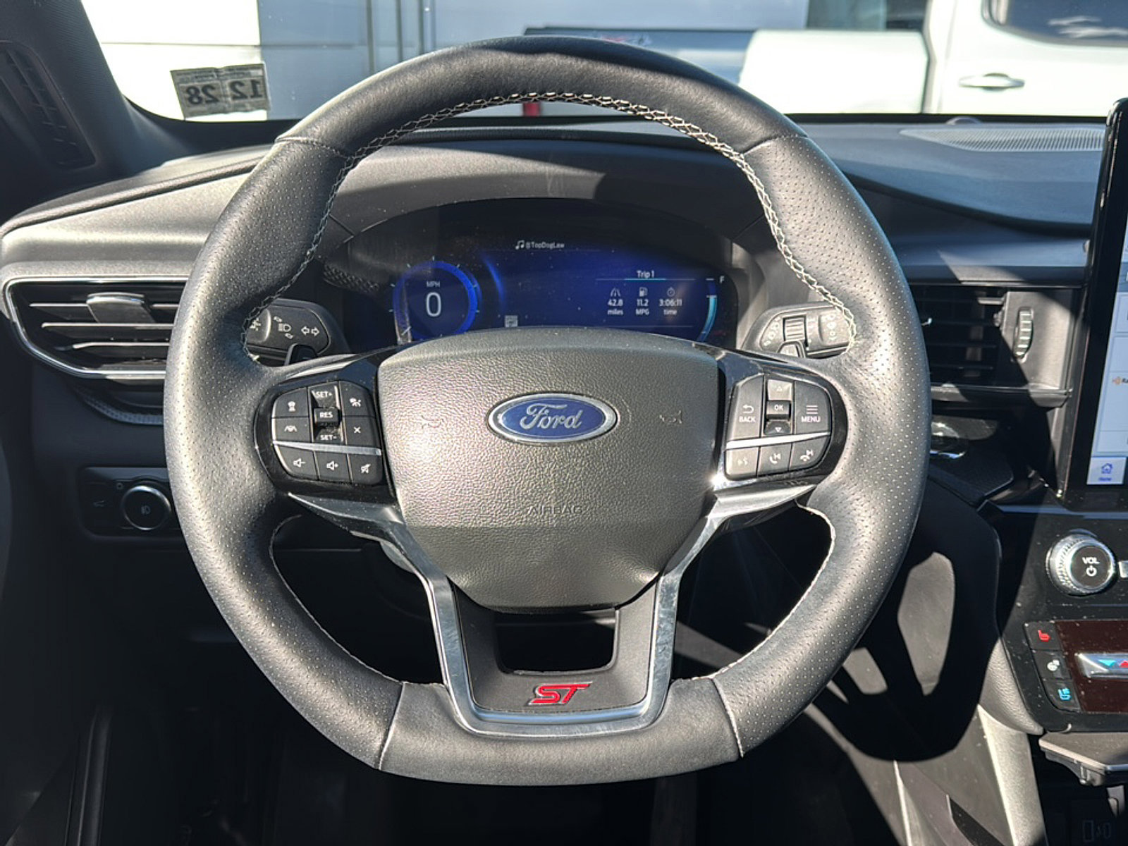 Used 2023 Ford Explorer ST w/ Equipment Group 401A image 2