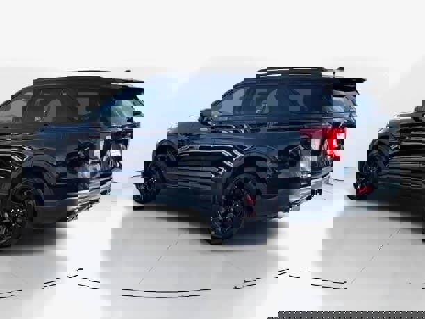 Used 2022 Ford Explorer ST w/ Equipment Group 401A image 5