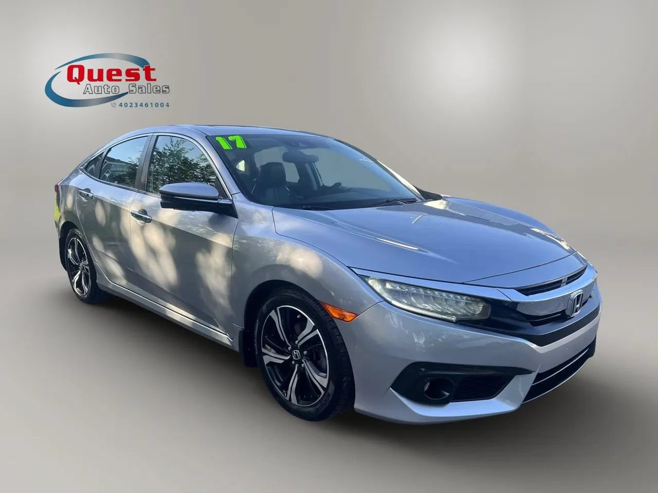 Used 2017 Honda Civic Touring image 1