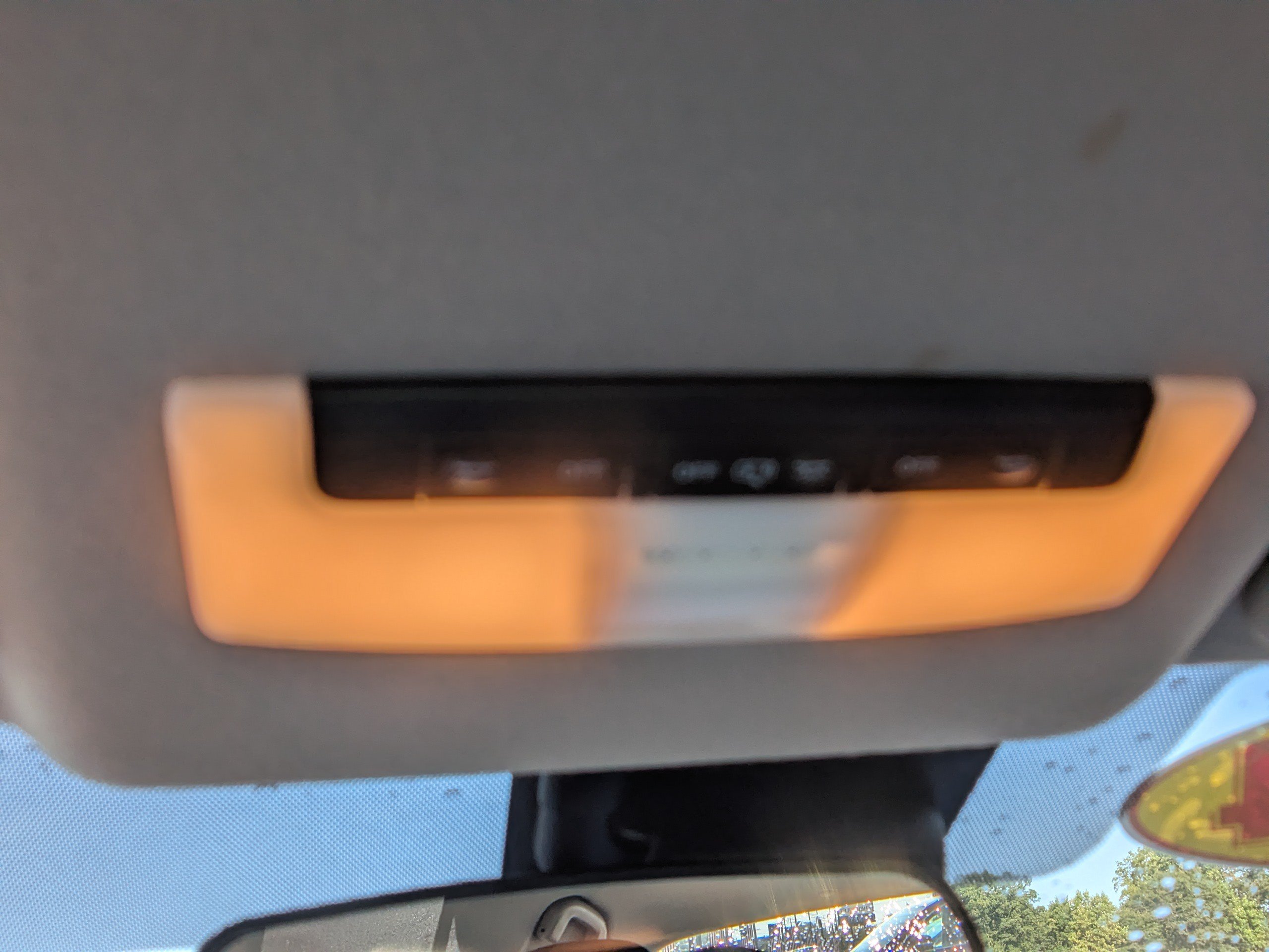 Used 2024 Nissan Versa SV FWD image 18