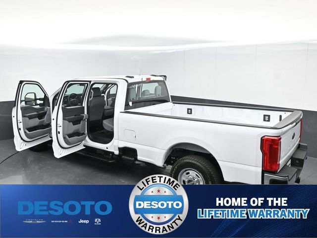 New 2025 Ford F250 XL w/ XL Chrome Package image 44