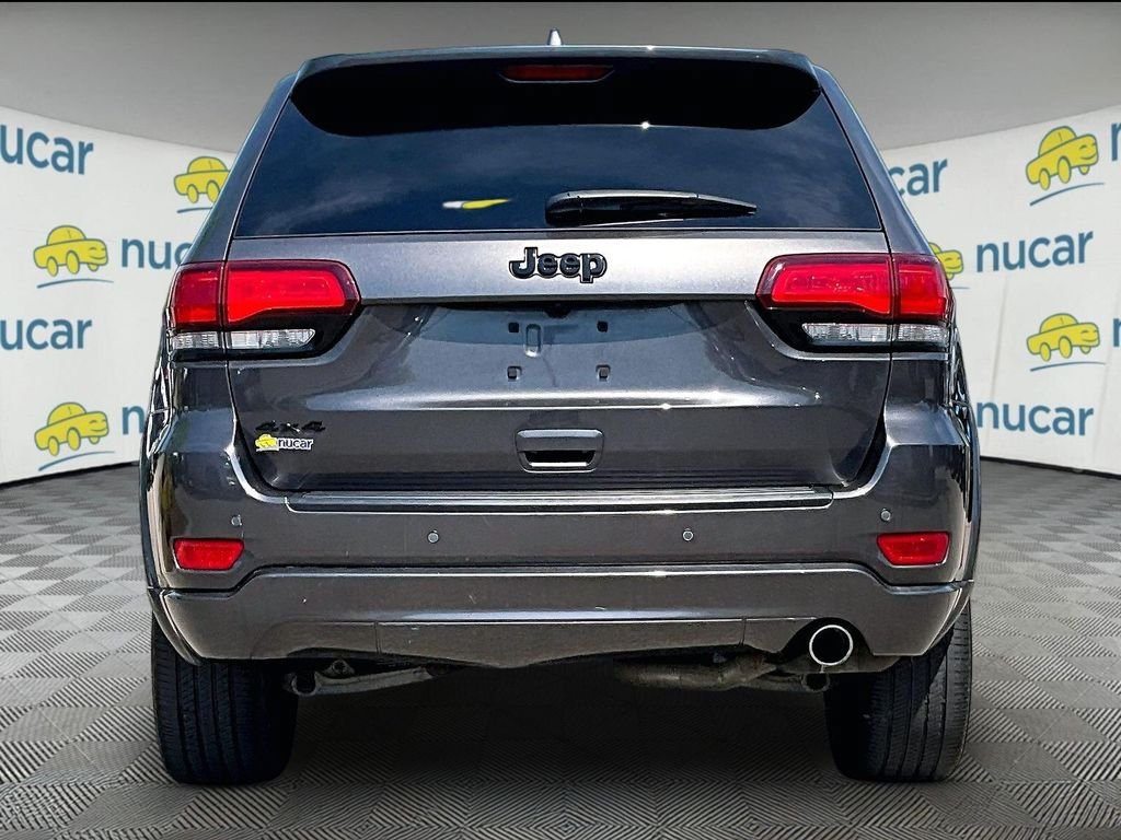 Used 2020 Jeep Grand Cherokee Altitude AWD/4WD image 5