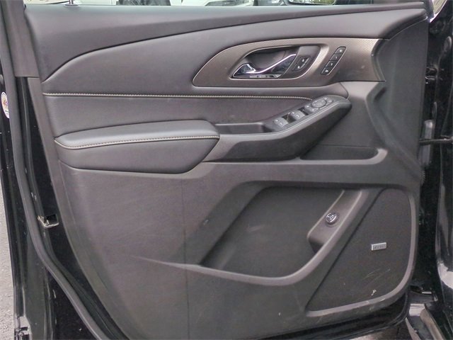 Certified 2023 Chevrolet Traverse Premier w/ LPO, Floor Liner Package image 24